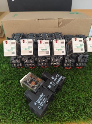 Relés Schneider RXZE2M114M - 8uds 