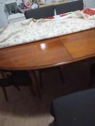 Mesa oval extensible + 6 sillas