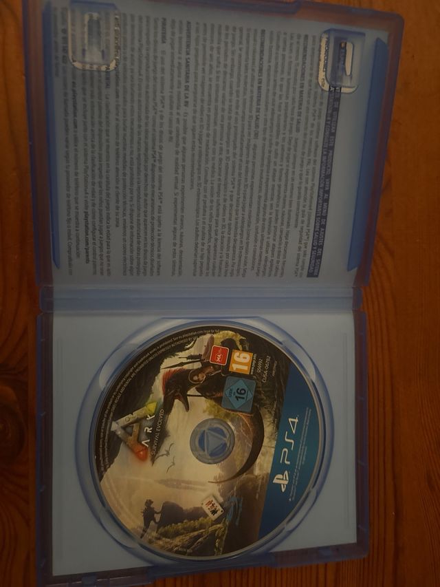 ARK: Survival Evolved PS4