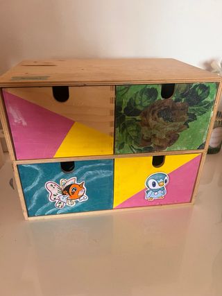 Cajonera vintage pintada a mano