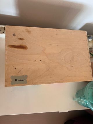 Cajonera vintage pintada a mano