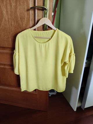 Blusa Amarilla - Manga Corta
