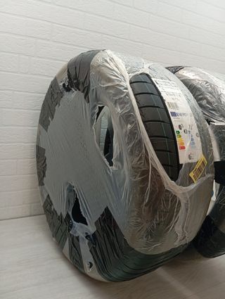 Neumáticos BRIDGESTONE 225/40R18 2 unidades 