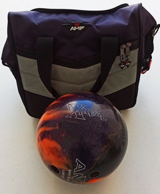 Bolsa y bola bolos AMF XTREME