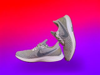Tenis Nike Zoom Running Gris