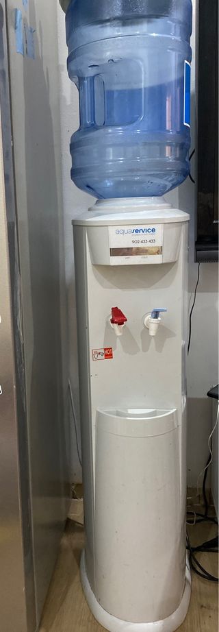 Dispensador agua fría/caliente