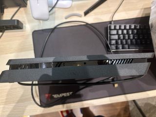 PS4 (PlayStation 4) negra