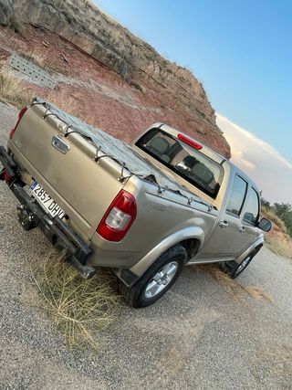 Isuzu Pick up 2005