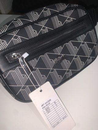 Riñonera Lacoste - Negra y Blanca