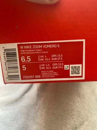 Zapatillas Nike Zoom Vomero 5 rosas