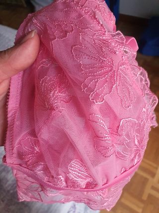 Sujetador rosa encaje