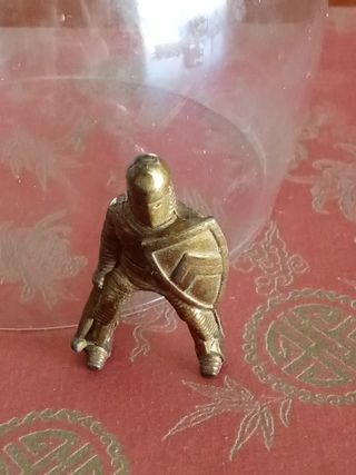 Soldado plomo antiguo kinder