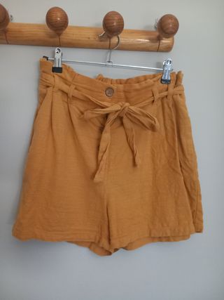 Shorts mostaza de mujer