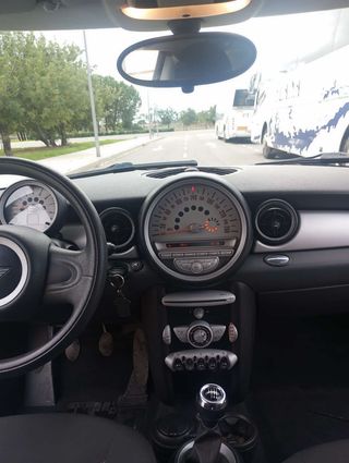 MINI one 2010