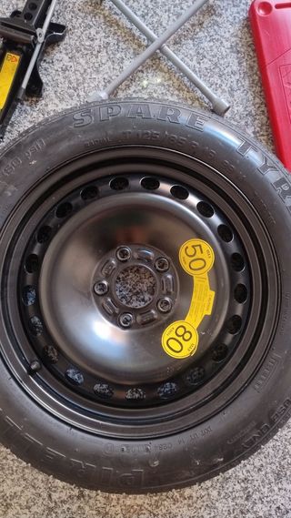 Rueda repuesto Volvo T125/85 R16
