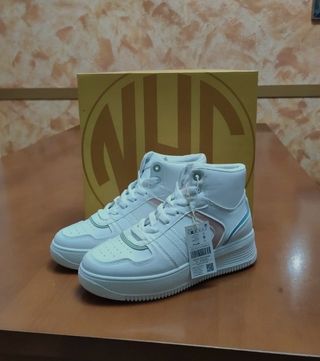 Zapatillas Merkal blancas y rosas - 37