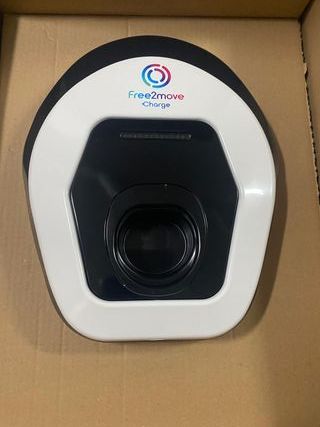 Cargador Free2Move nuevo a estrenar