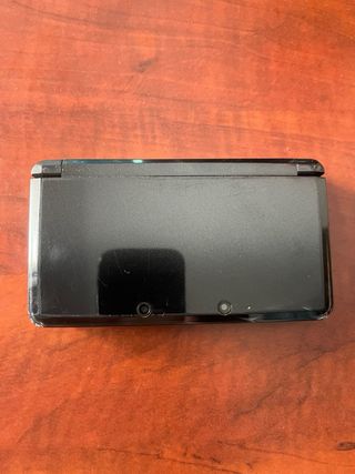 Nintendo 3DS negra - 3 juegos