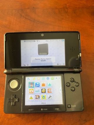Nintendo 3DS negra - 3 juegos