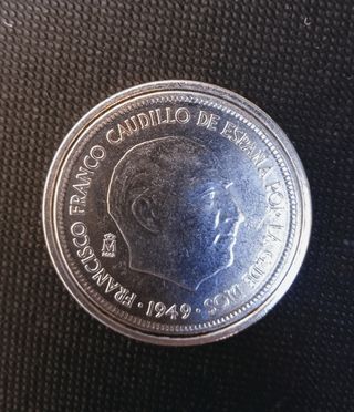 Moneda 5 pesetas Franco 1949