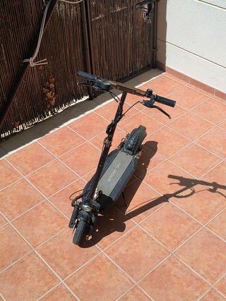 Patinete eléctrico Brigmton BSk-1000 negro