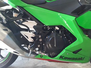 Kawasaki Ninja 400 - Verde
