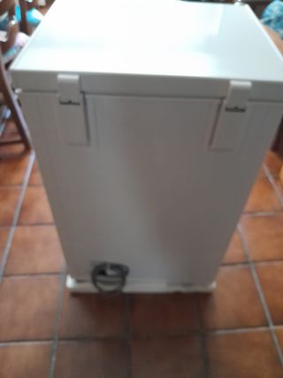 Arcón congelador y frigorífico de Cecotec 99L