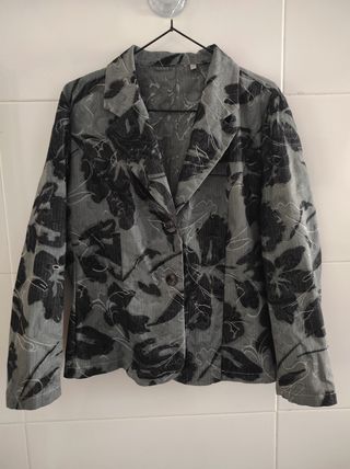 Americana floral L - Negra y Gris