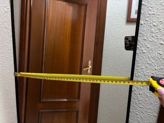 Espejo de cuerpo entero negro