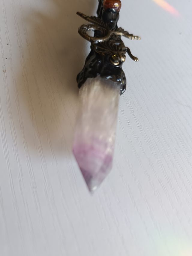 Vara mágica con cristales