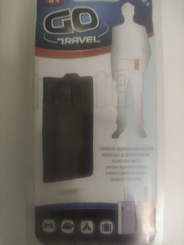 Cartera GO TRAVEL negra - cinturón