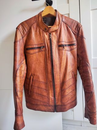 Chaqueta cuero marrón