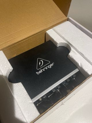 Interfaz audio Behringer UMC202HD