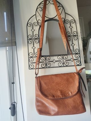 Bolso bandolera marrón