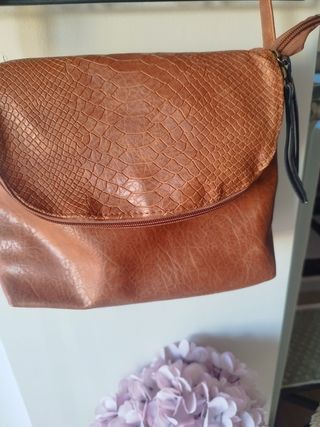 Bolso bandolera marrón