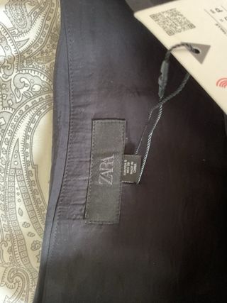 Falda pantalón Zara negra - Falda plisada