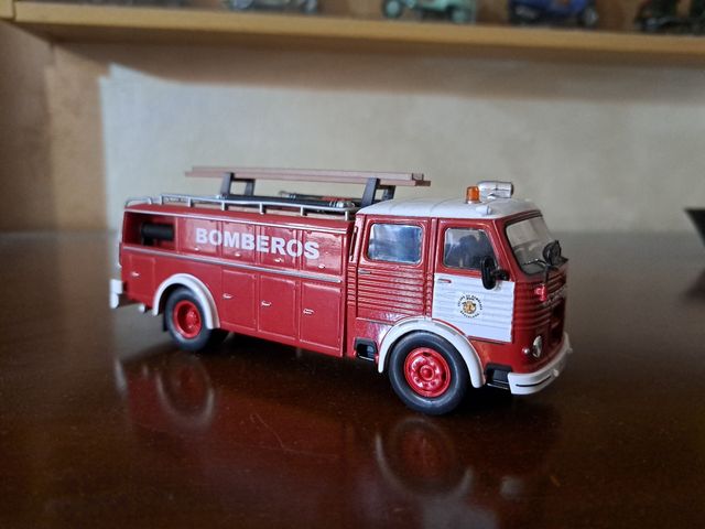 Modellino camion pompieri Spagna