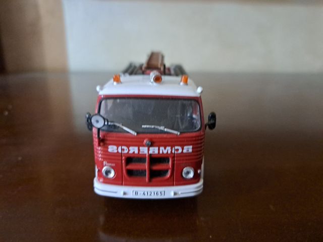 Modellino camion pompieri Spagna
