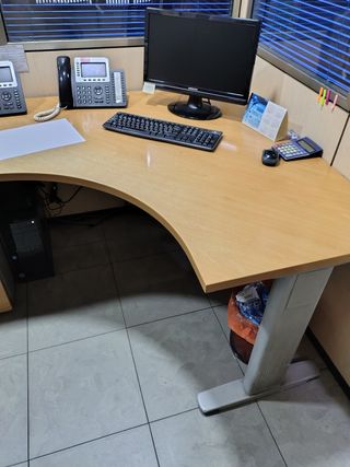 Escritorio esquinero oficina madera