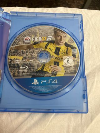 FIFA 17 PS4 (PlayStation 4)