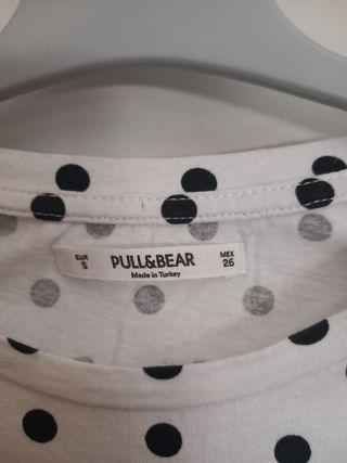 Camiseta Pull&Bear lunares 