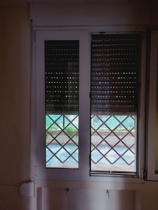 Compacto Ventana PVC con Mosquitera 