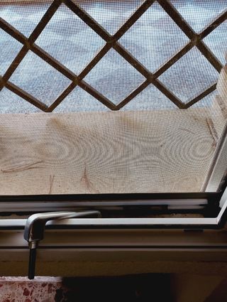 Compacto Ventana PVC con Mosquitera 