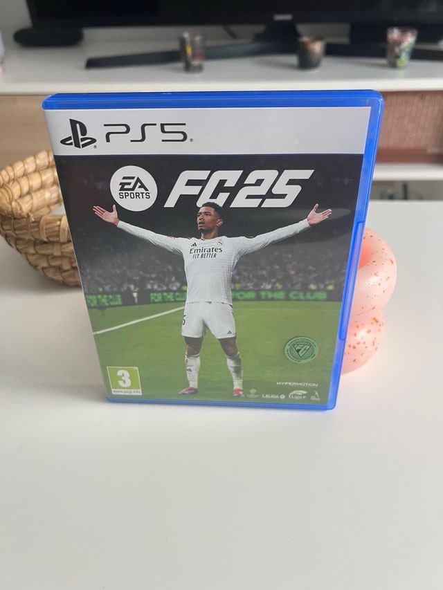 FC25 PS5 Solo usado 1 vez!