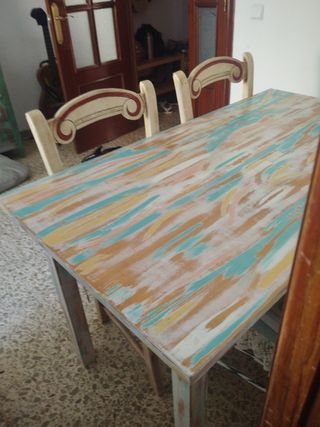 Mesa+4 sillas mimbre-madera