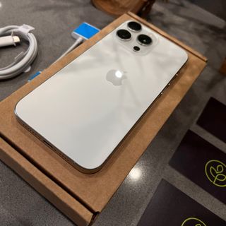 iPhone 15 Pro Max Km0 256GB - Bianco di titanio 
