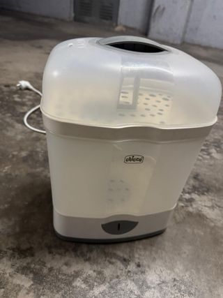 Esterilizador Chicco - Biberones y Chupetes