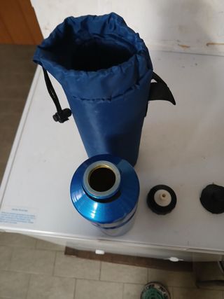Borraccia termica blu + custodia