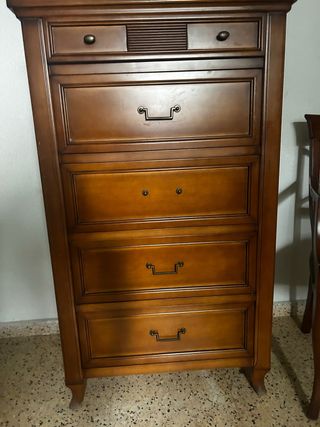 Cómoda madera 5 cajones