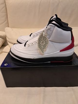 Nike Air Jordan 2 Retro Chicago